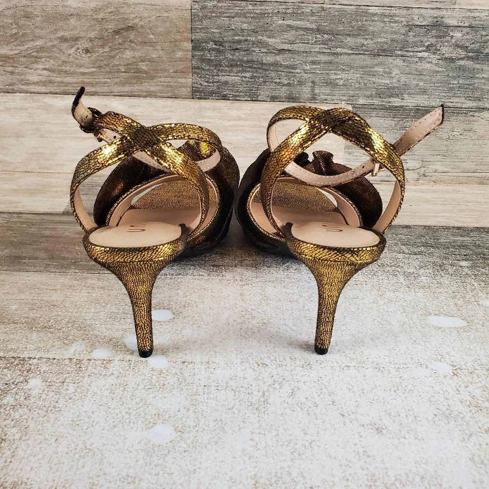 Unisa Fortesa Women Sandal Sz 8 M Gold Metallic Ruffle Ankle Strap Stiletto Heel